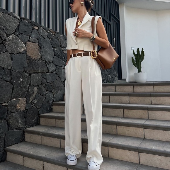 ZARA SHORT FLAP VEST - Picture 6 of 9